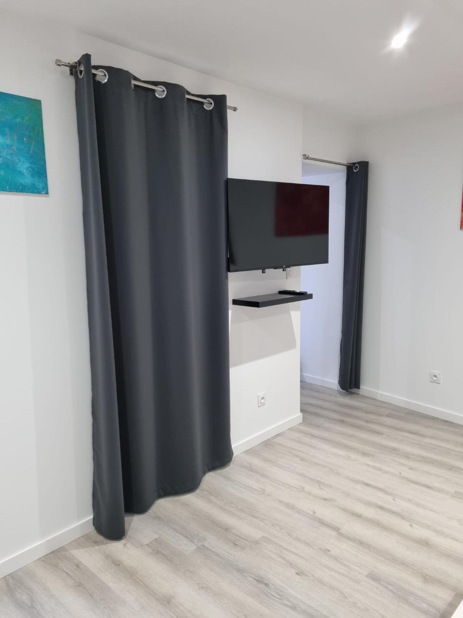 Au Petit Ronceraie Apartment Blois Luaran gambar